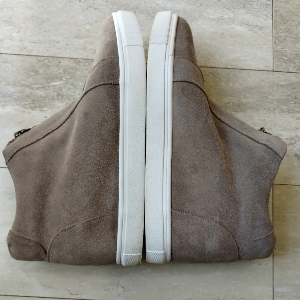 Blondo Glenda suede wedge sneakers shoes zip up taupe size 7.5 - Picture 9 of 13